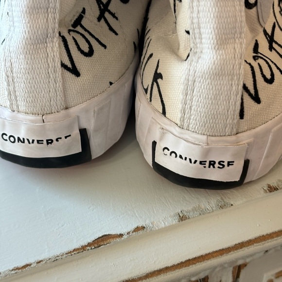 Converse High Top Tennis Shoes. Not A Chuck. Women’s Sz-6 Men’s Sz 4 GUC - Picture 4 of 7